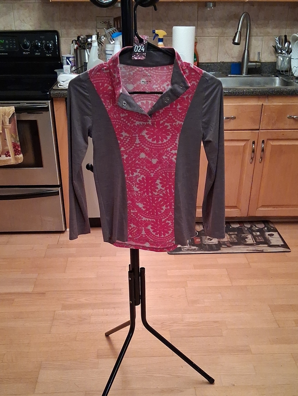 Elliena Pink Patterned Front with Gray Sleeve Snap Cowl Long Sleeve Tee